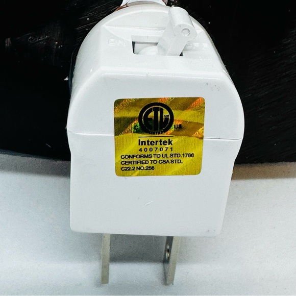 2024 Halloween Ghosts Campfire Flickering Nightlight Fire Marshmallows Intertek - Picture 6 of 9